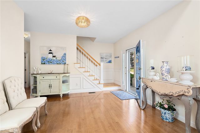 139 Hemlock Avenue, Warwick, RI 02886