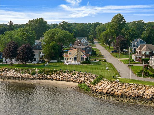 139 Hemlock Avenue, Warwick, RI 02886