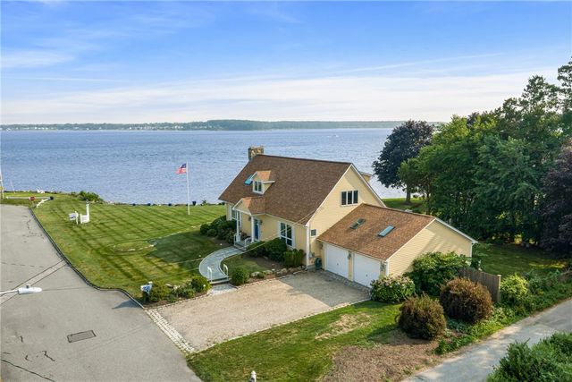 139 Hemlock Avenue, Warwick, RI 02886