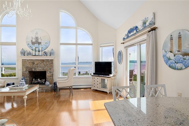 139 Hemlock Avenue, Warwick, RI 02886