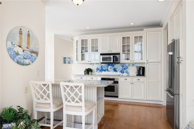 139 Hemlock Avenue, Warwick, RI 02886