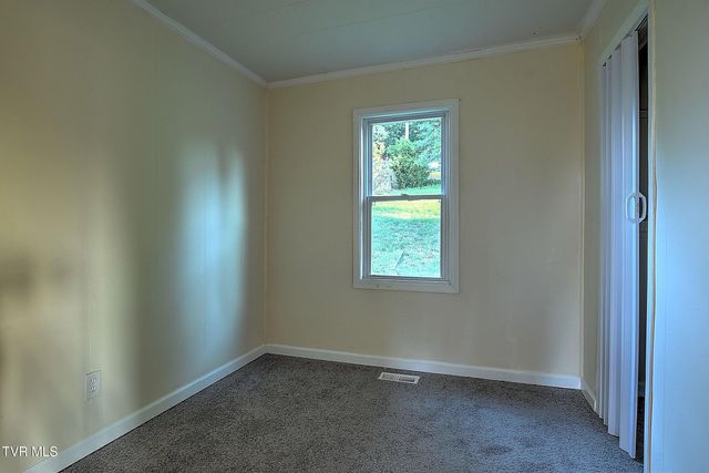 900 Tip Top Avenue, Kingsport, TN 37665