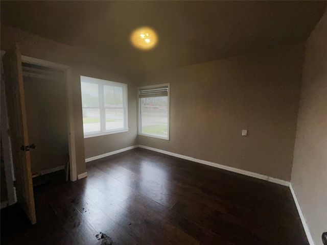 1031 Wade Hampton Street, Benbrook, TX 76126