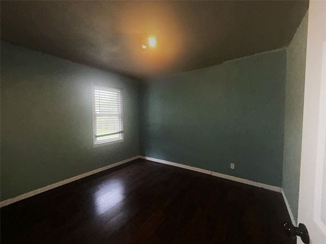 1031 Wade Hampton Street, Benbrook, TX 76126