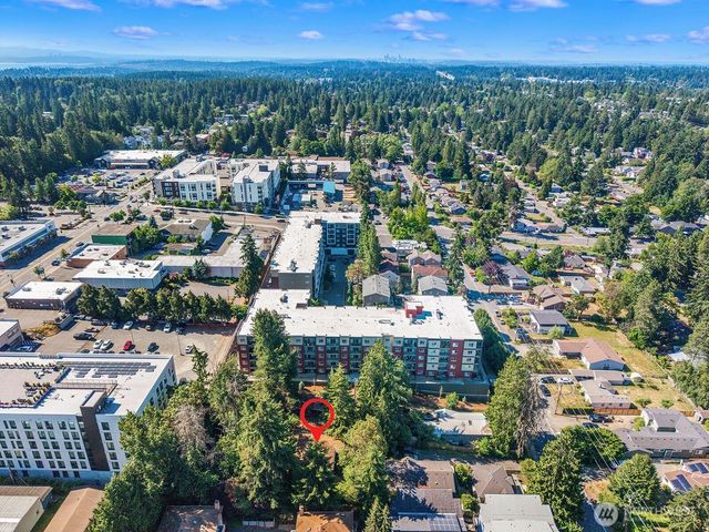 17552 12th Avenue NE, Shoreline, WA 98155