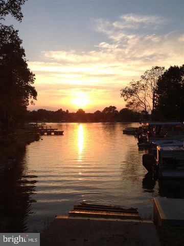 554 LAKE MEADE DR, East Berlin, PA 17316