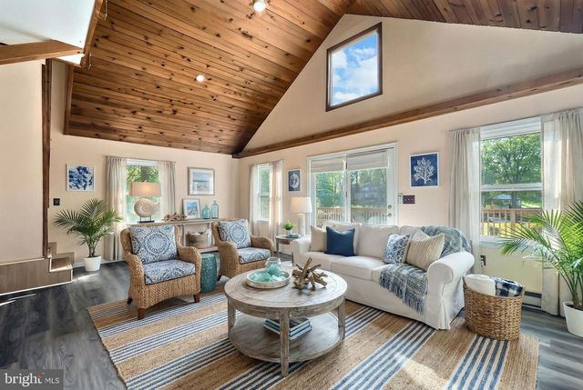 554 LAKE MEADE DR, East Berlin, PA 17316