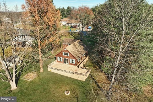 554 LAKE MEADE DR, East Berlin, PA 17316