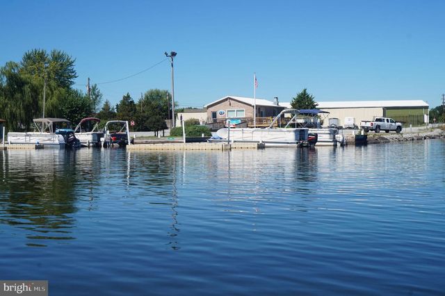 554 LAKE MEADE DR, East Berlin, PA 17316