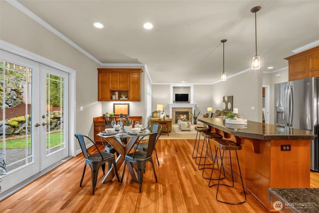 26017 SE 23rd Place, Sammamish, WA 98075