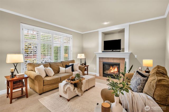 26017 SE 23rd Place, Sammamish, WA 98075