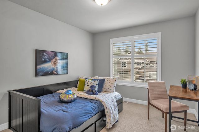 26017 SE 23rd Place, Sammamish, WA 98075