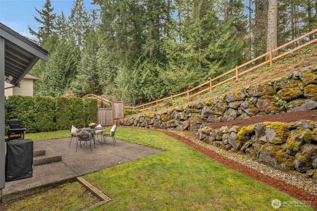 26017 SE 23rd Place, Sammamish, WA 98075
