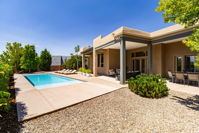 4812 Valle Santo Trail NW, Albuquerque, NM 87120