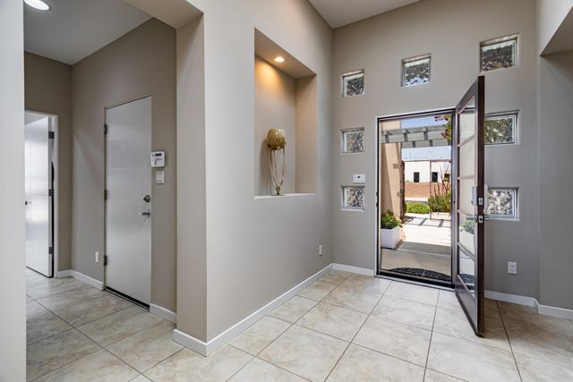 4812 Valle Santo Trail NW, Albuquerque, NM 87120