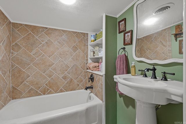 8348 Arva Lane, Harrisburg, AR 72432