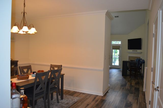 105 Annalise Dr, Clarksville, TN 37043