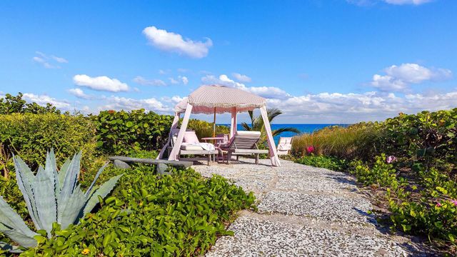 5929 N Ocean Boulevard, Ocean Ridge, FL 33435