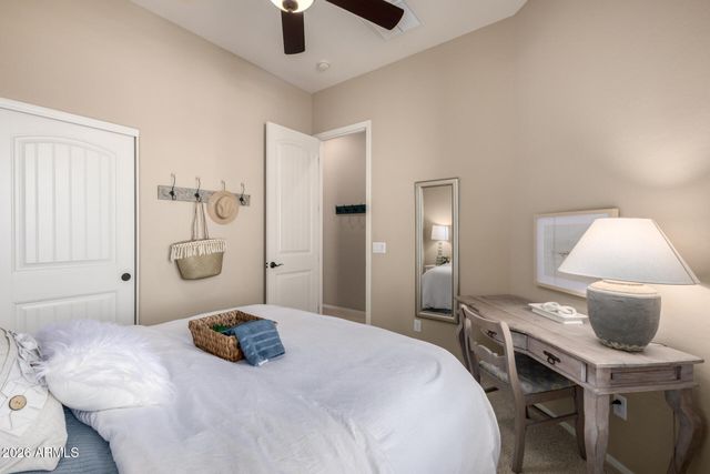 1805 N RED Cliff, Mesa, AZ 85207