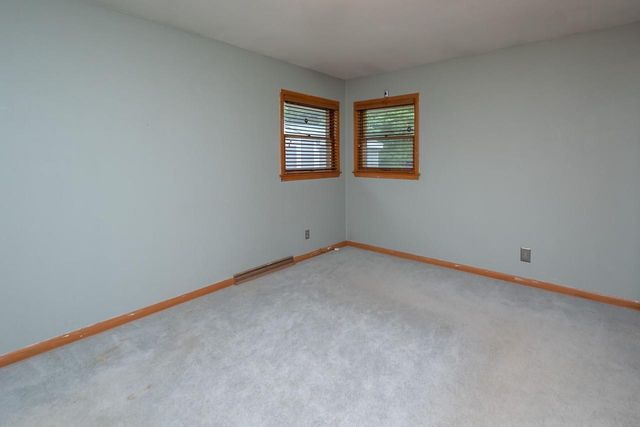 4212 N 95th STREET, Wauwatosa, WI 53222