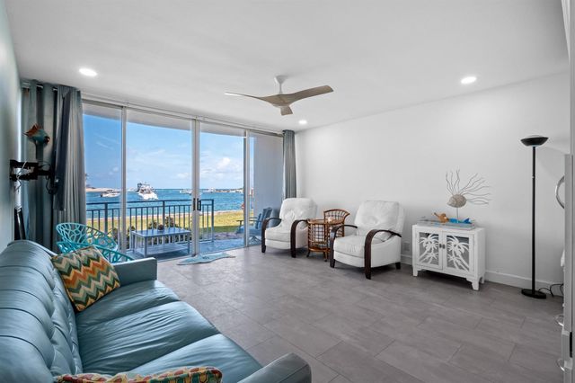 2508 Bay Drive Unit 105, Pompano Beach, FL 33062