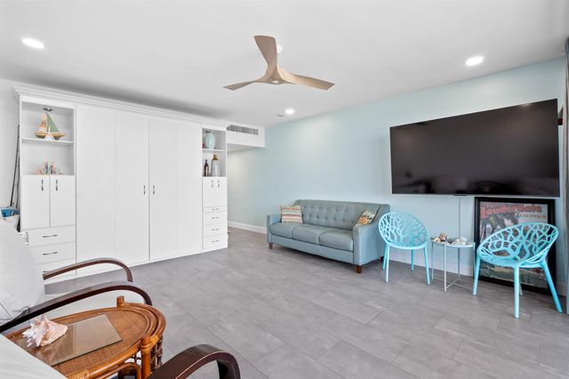 2508 Bay Drive Unit 105, Pompano Beach, FL 33062
