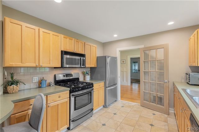 224 Lathrop Rd, Geddes, NY 13219