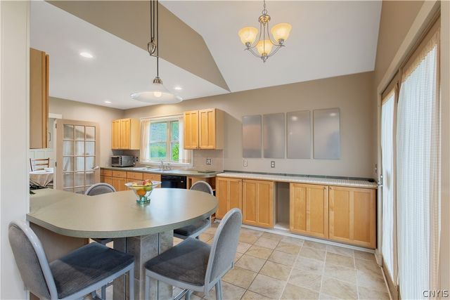 224 Lathrop Rd, Geddes, NY 13219
