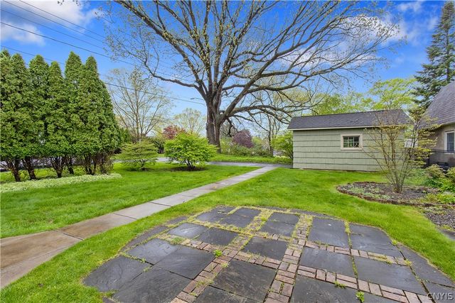224 Lathrop Rd, Geddes, NY 13219