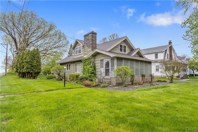 224 Lathrop Rd, Geddes, NY 13219