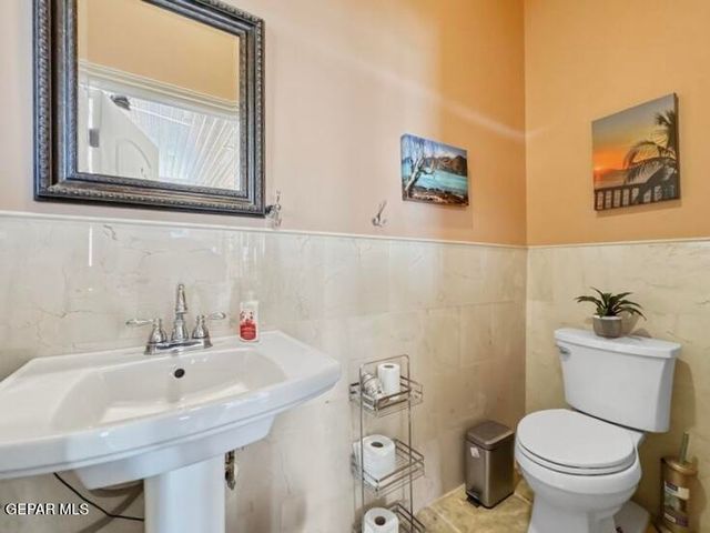 3 PASEO DE PAZ Lane, El Paso, TX 79932