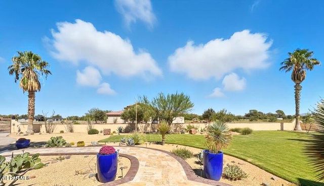 3 PASEO DE PAZ Lane, El Paso, TX 79932