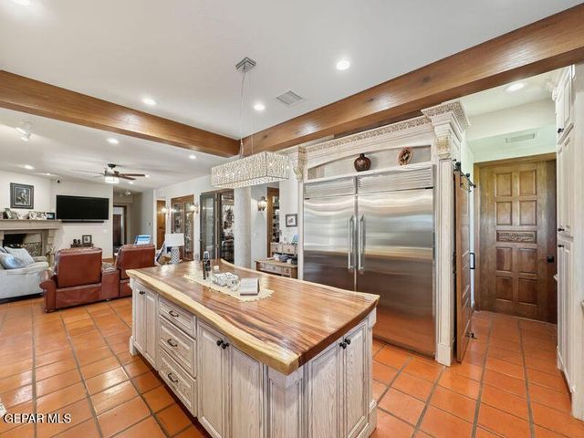 3 PASEO DE PAZ Lane, El Paso, TX 79932