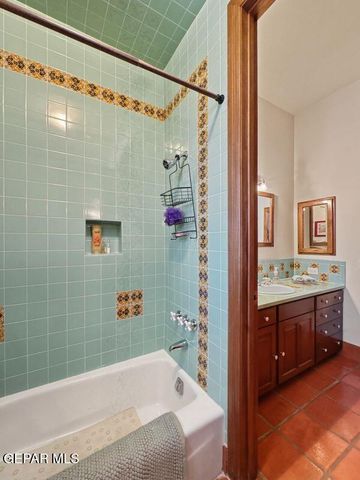 3 PASEO DE PAZ Lane, El Paso, TX 79932