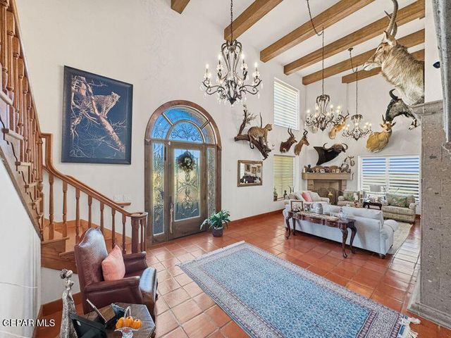3 PASEO DE PAZ Lane, El Paso, TX 79932