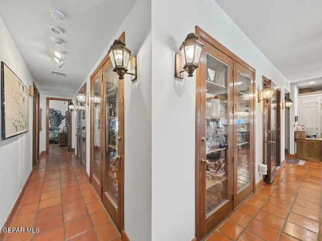 3 PASEO DE PAZ Lane, El Paso, TX 79932