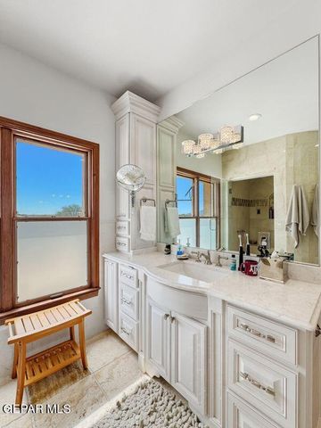 3 PASEO DE PAZ Lane, El Paso, TX 79932