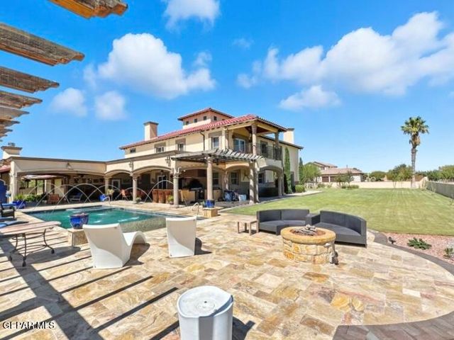 3 PASEO DE PAZ Lane, El Paso, TX 79932