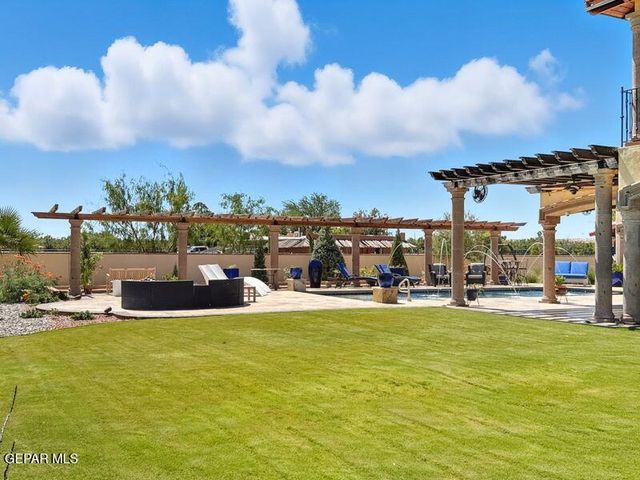 3 PASEO DE PAZ Lane, El Paso, TX 79932