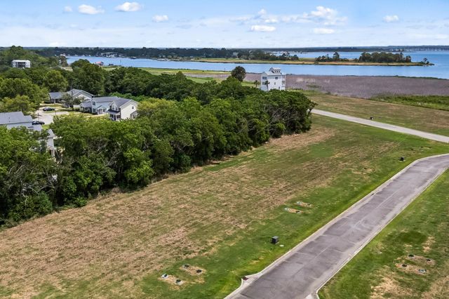252 Craven St., Georgetown, SC 29440