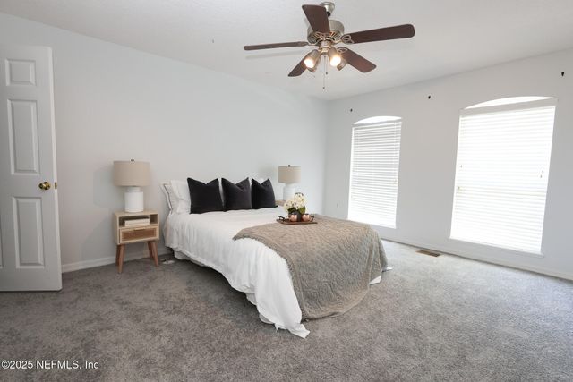 11607 HICKORY OAK Drive, Jacksonville, FL 32218