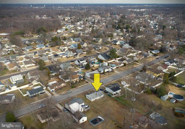 183 FORD AVE, West Deptford, NJ 08096