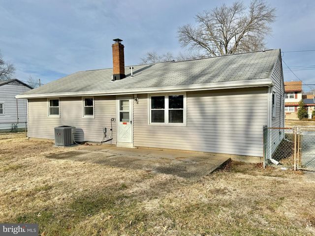 183 FORD AVE, West Deptford, NJ 08096