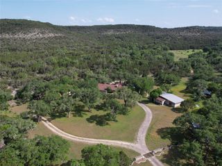 1500 Spoke Hollow RD, Wimberley, TX 78676