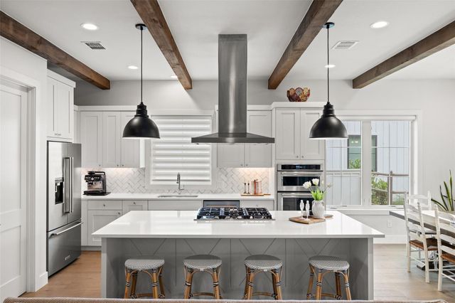 19601 Flying J BLVD 16, Spicewood, TX 78669