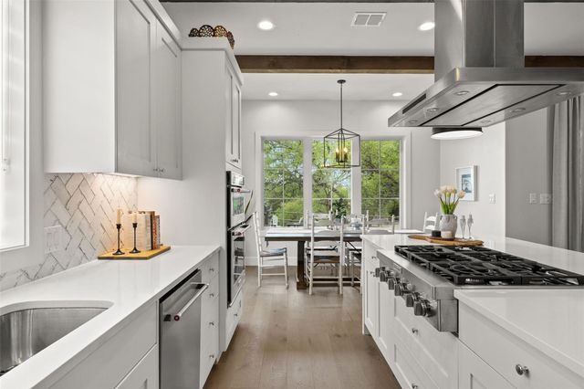 19601 Flying J BLVD 16, Spicewood, TX 78669