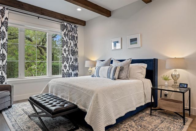 19601 Flying J BLVD 16, Spicewood, TX 78669