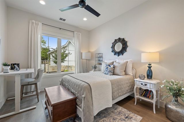 19601 Flying J BLVD 16, Spicewood, TX 78669