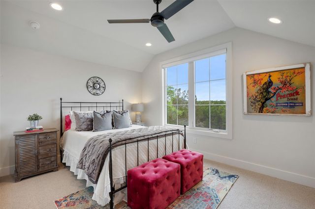 19601 Flying J BLVD 16, Spicewood, TX 78669