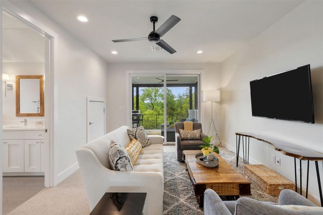 19601 Flying J BLVD 16, Spicewood, TX 78669